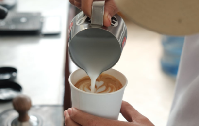Kaffe med mælk fordobler sandsynligvis den anti-inflammatoriske effekt viser nyt dansk studie